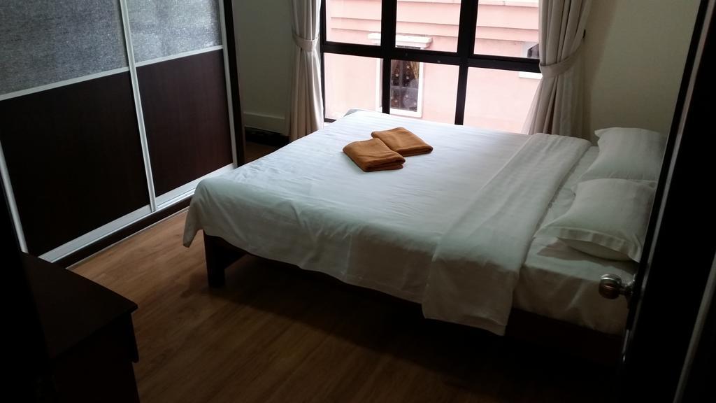 Marina Court Kota Kinabalu- Bigger Group Stay Together- 6 Bedroom Apartments Zimmer foto
