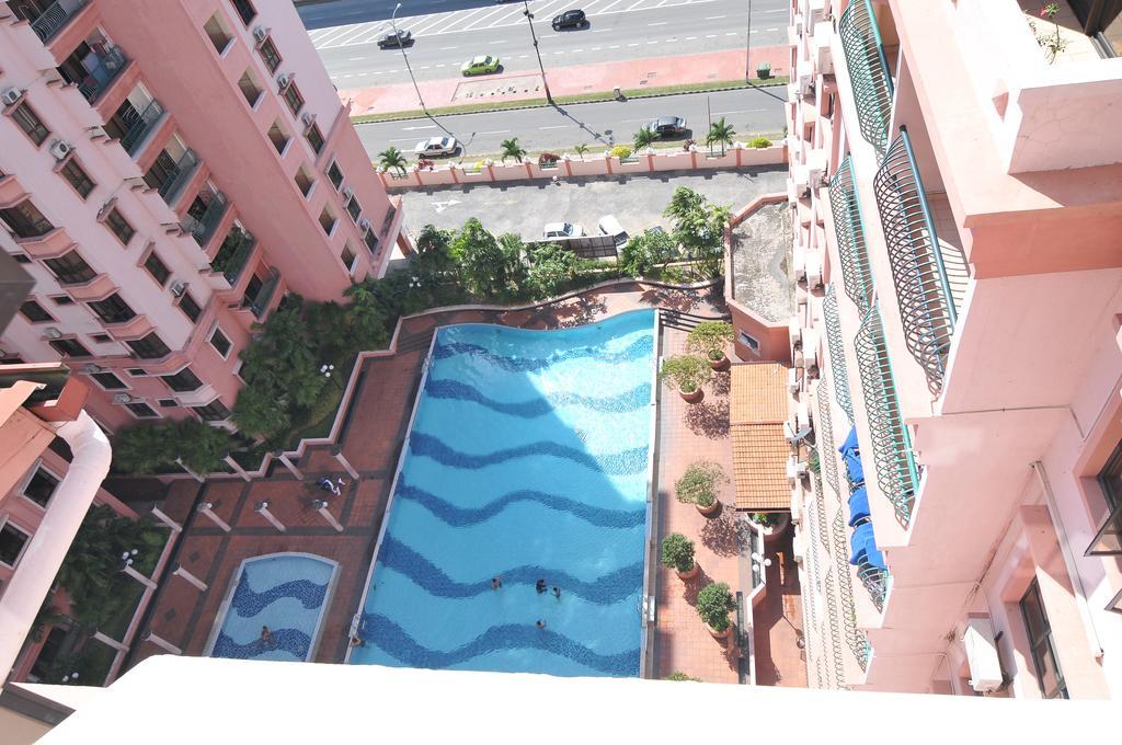 Marina Court Kota Kinabalu- Bigger Group Stay Together- 6 Bedroom Apartments Exterior foto