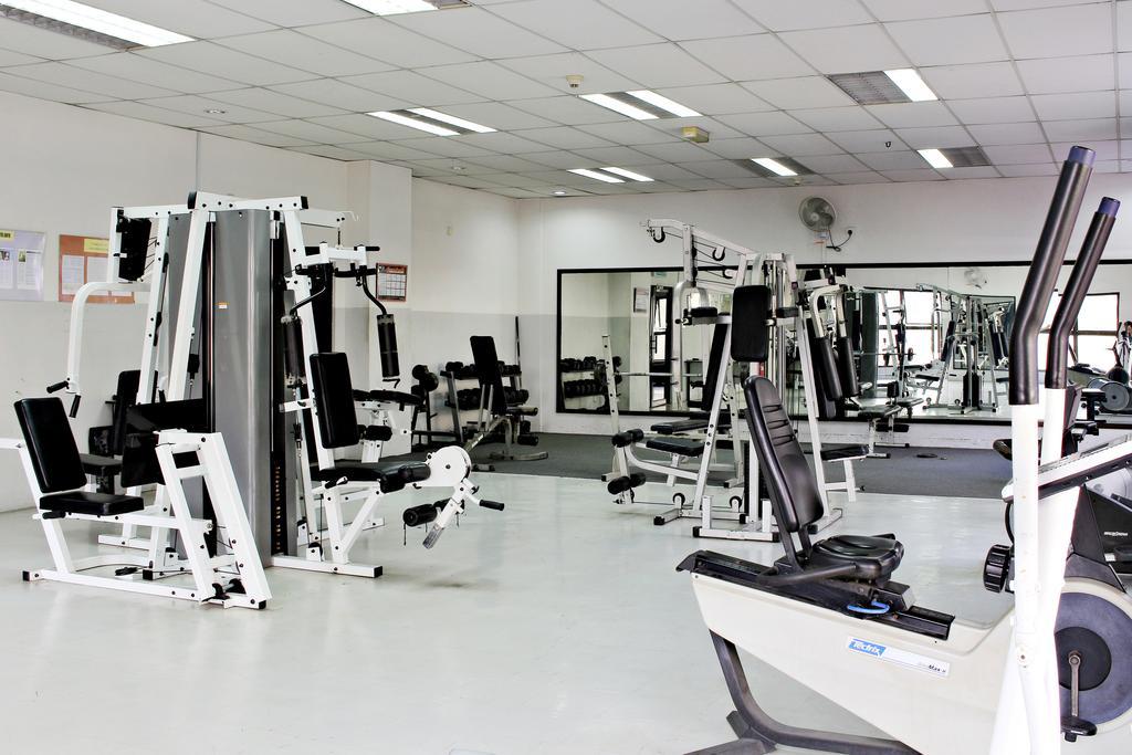 Marina Court Kota Kinabalu- Bigger Group Stay Together- 6 Bedroom Apartments Exterior foto