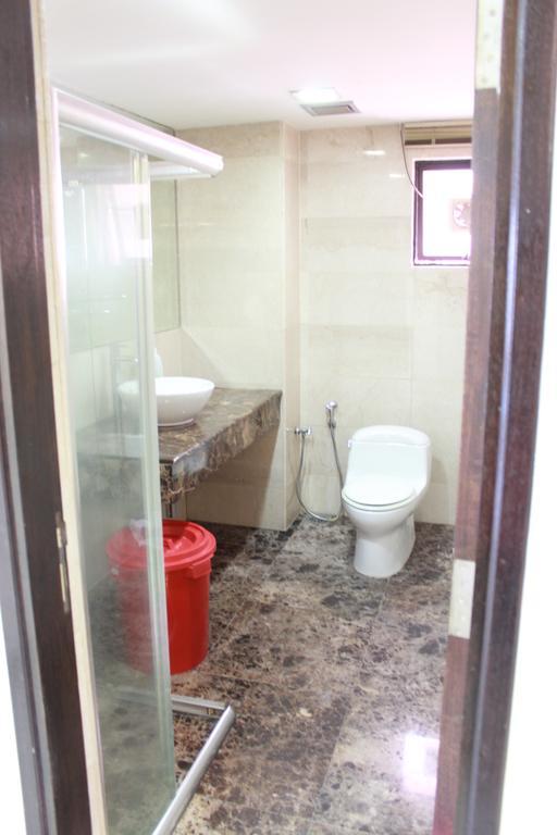 Marina Court Kota Kinabalu- Bigger Group Stay Together- 6 Bedroom Apartments Exterior foto